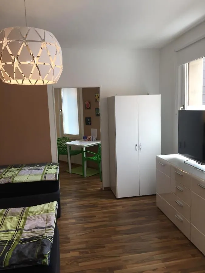 32Qm. Little Home Fürth Apartment